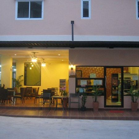 Chitra Suite Pattaya Exteriér fotografie